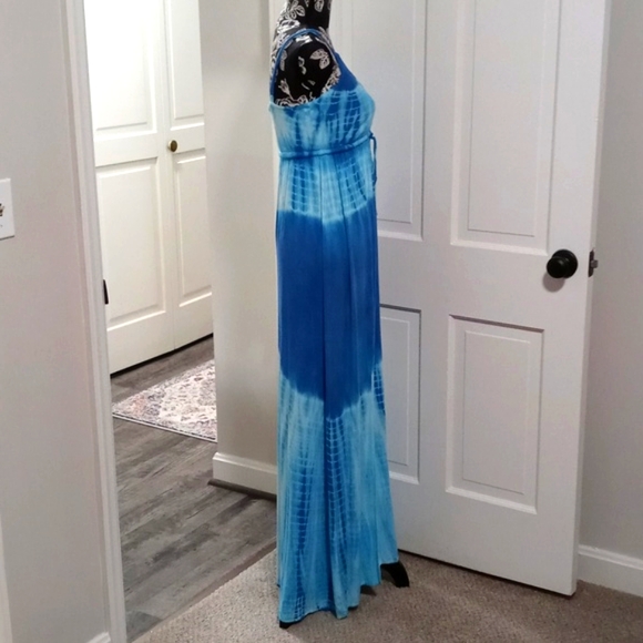 🆕️ 🌊Boston Proper🌊 - Blue Tie Dye Capri Maxi Dress - Picture 5 of 15
